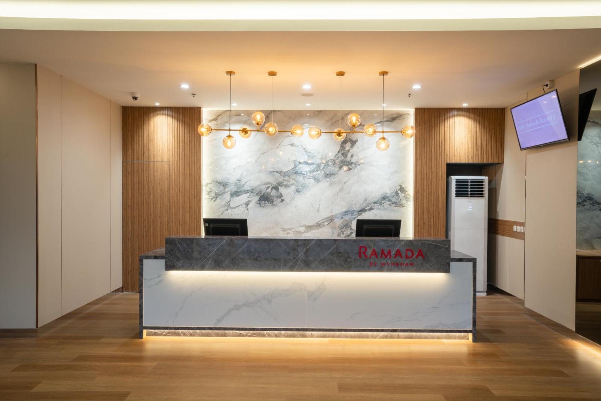 Ramada By Wyndham Serpong Zewnętrze zdjęcie