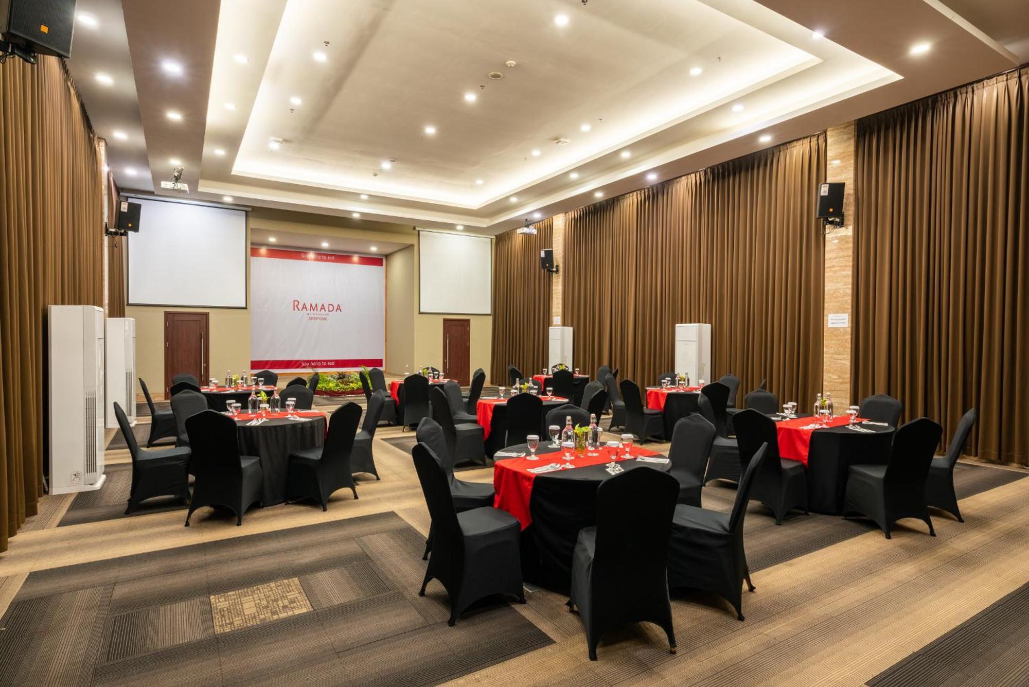 Ramada By Wyndham Serpong Zewnętrze zdjęcie